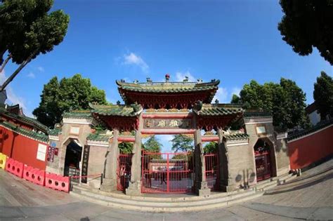 Foshan Ancestral Temple: İşte Gelenek ve Tarihin Uyumu!